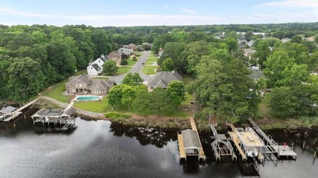 Building Photo - 2300 Greenwing Ct