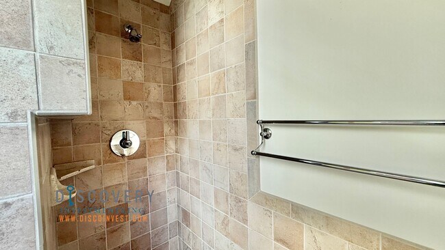 Building Photo - Panoramic Hill Estate with Sweeping Views