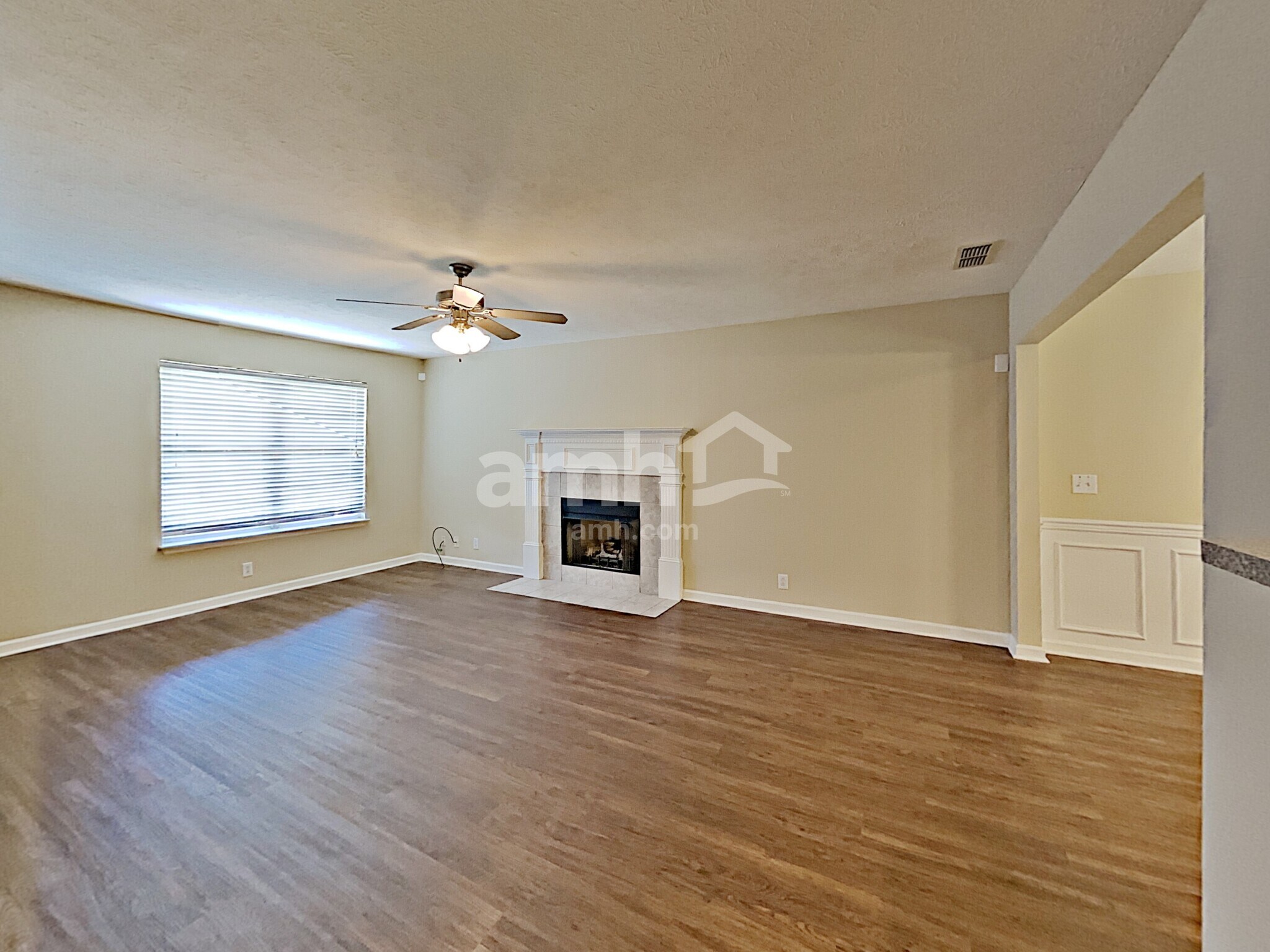 Building Photo - 1525 Teresa Ln
