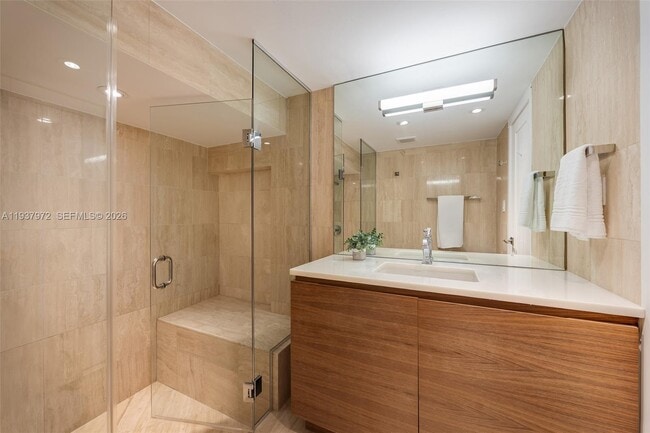 Building Photo - 7230 Vistalmar St