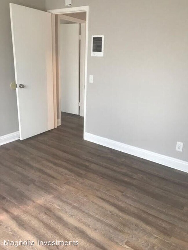 Building Photo - 1 br, 1 bath Apartment - 437 Jamacha Road