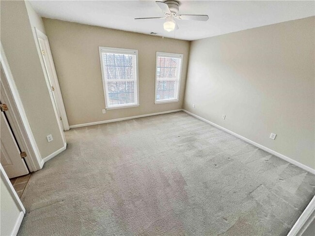 Building Photo - 306 Mony Stone Ct SE