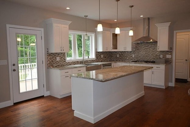 Building Photo - 40 Green St