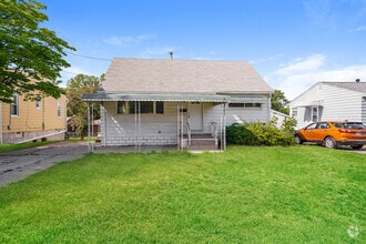 Building Photo - 37 Orrville Ave
