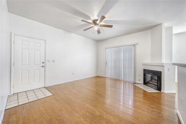 Building Photo - 2116 Calville St