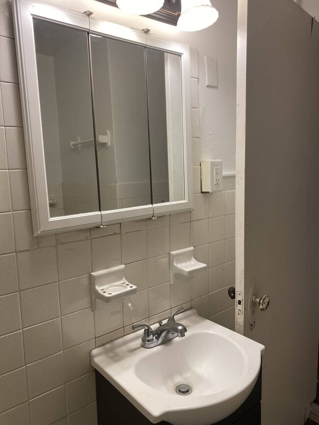 Building Photo - 1504 Union St