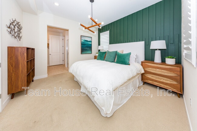 Building Photo - 27466 Mercantile Ct