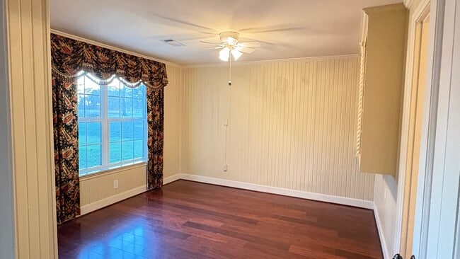 Building Photo - 3330 Band Rd