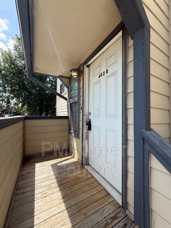 Building Photo - 6028 S 90th E Pl