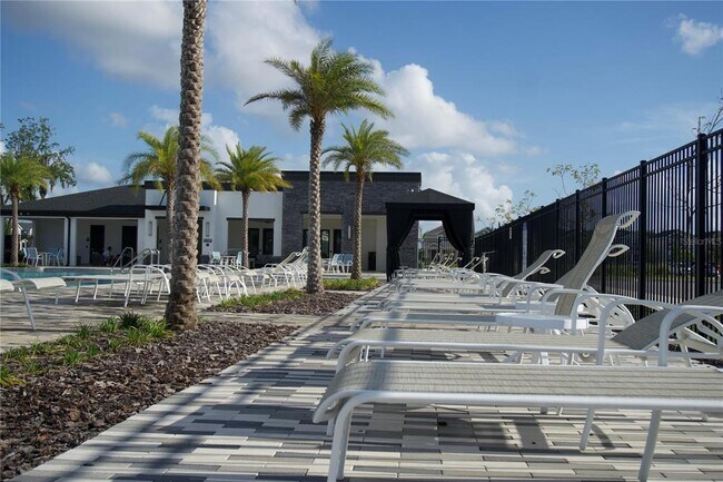 Building Photo - 420 Huckleberry Blossom Dr