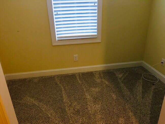 Building Photo - 102 Abaco Dr E