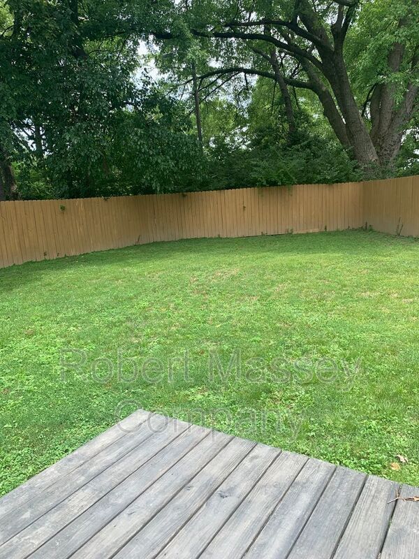 Building Photo - 2815 Joan Ave