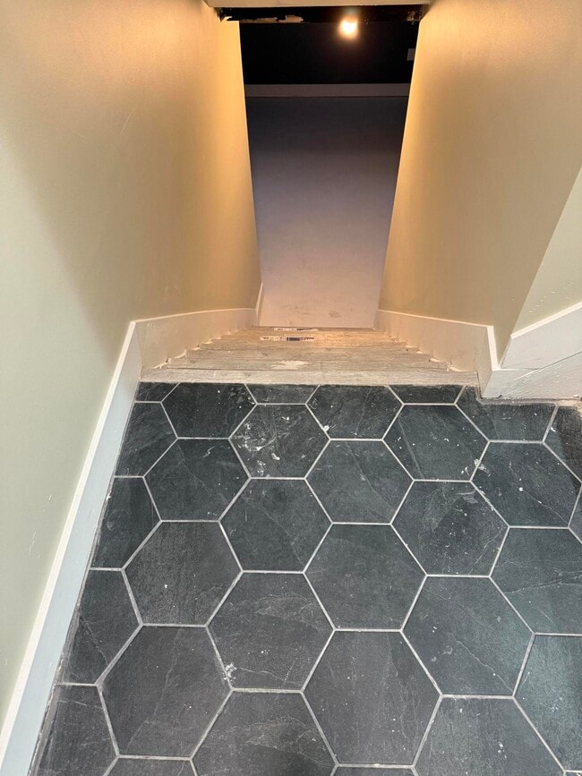 Building Photo - 16540 Marlowe St