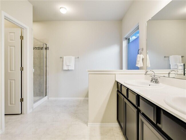 Building Photo - 7916 Arbor Knoll Ct
