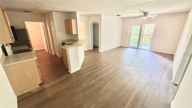 Building Photo - 6530 Swissco Dr