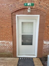 Building Photo - Now Leasing -Madison Co-Comer, GA-2 Bedroom 1.5 Bathroom Apartment in Historic Downtown Comer, GA...