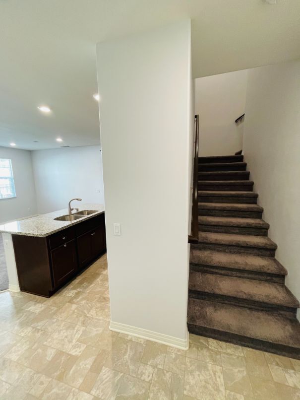 Building Photo - 40407 Calle Real