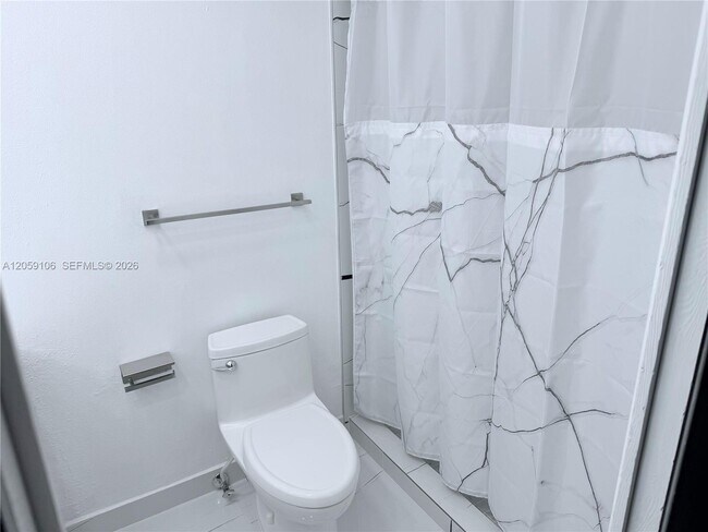 Building Photo - 7011 Crown Gate Ct