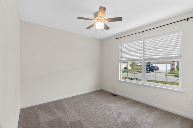 Building Photo - Charming 3-Bedroom Home
