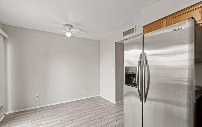 Building Photo - 7977 W Wacker Rd