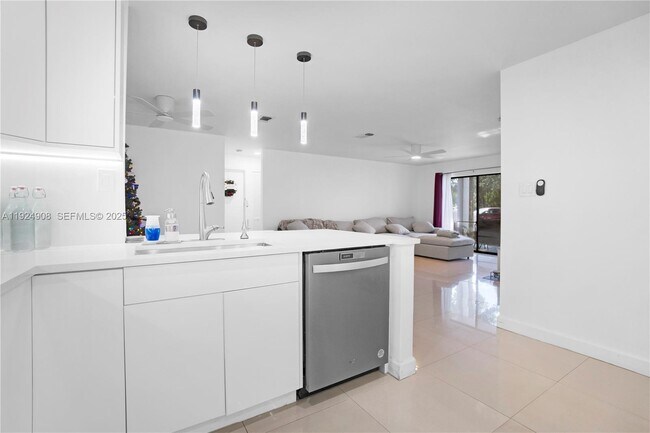 Building Photo - 11211 W Atlantic Blvd