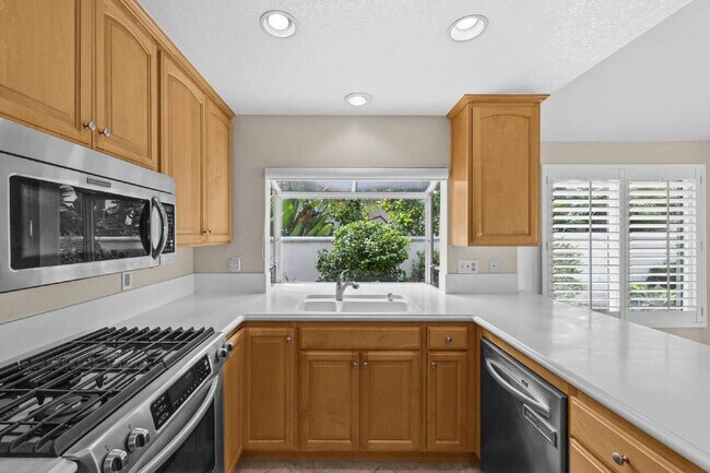 Building Photo - Single level home in Laguna Niguel