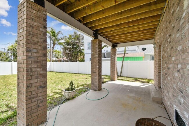 Building Photo - 16033 Gulf Blvd