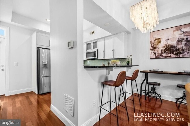 Building Photo - 1608 4th St NW