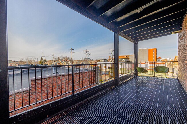 Building Photo - Fully Furnished 1 Bedroom in the heart of Short North!