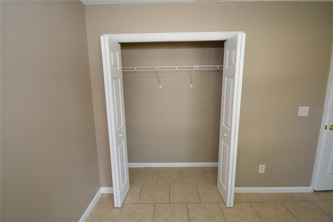 Building Photo - 33 Rosepetal Ln