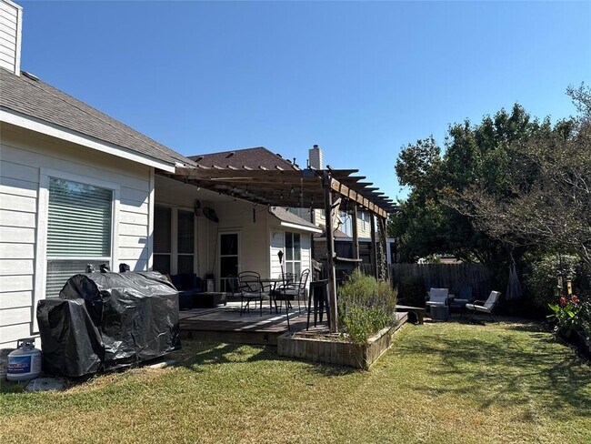 Building Photo - 20609 Kearney Hill Rd