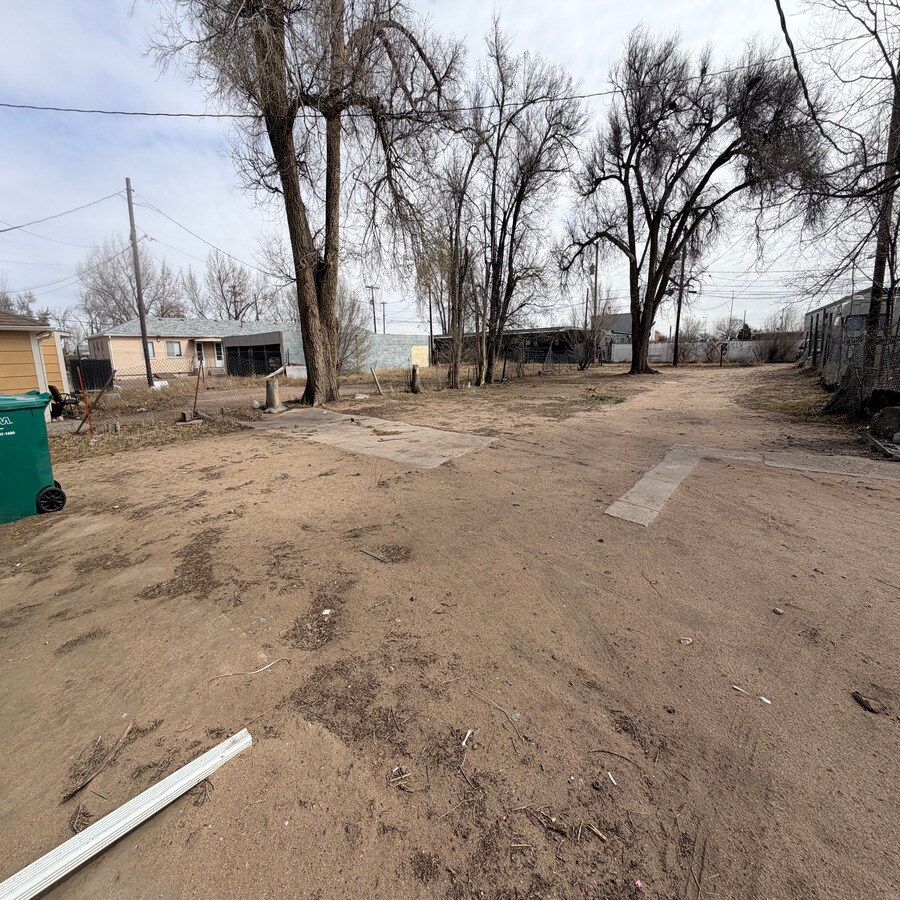 Building Photo - 114 9th Ave