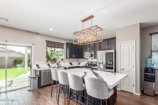 Building Photo - 4135 E Waterman Ct