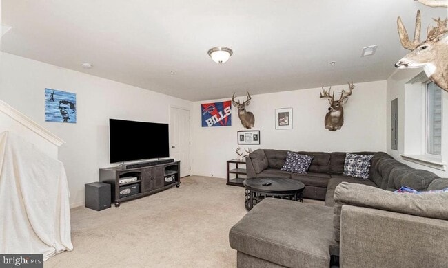 Building Photo - 358 Weatherstone Dr