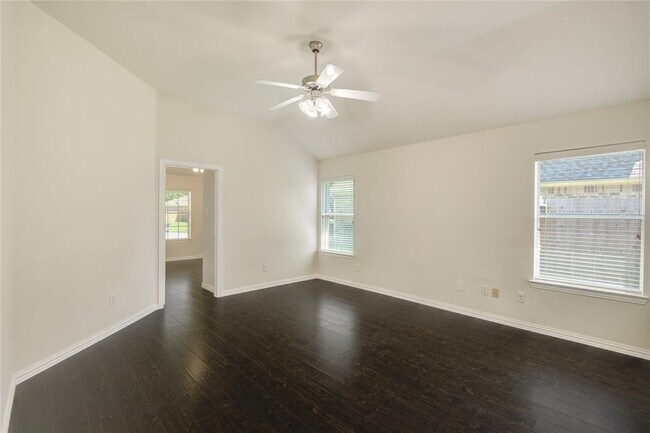 Building Photo - 229 River Basin Ln