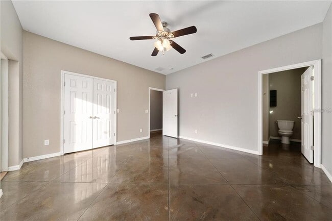 Building Photo - 2893 Whispering Trails Dr