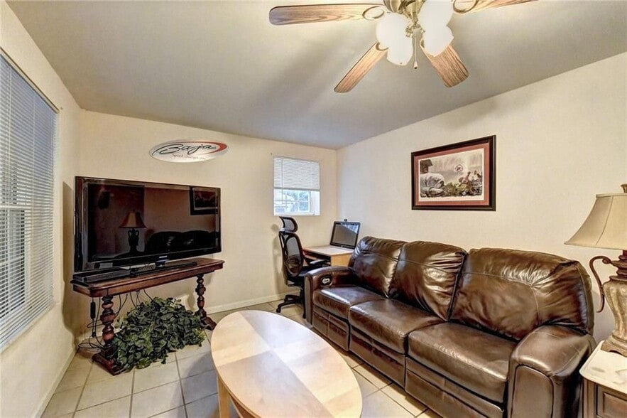 Building Photo - 6490 Tuggle Dr