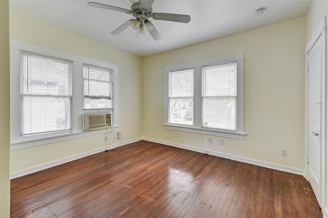 Building Photo - 1140 Walling St