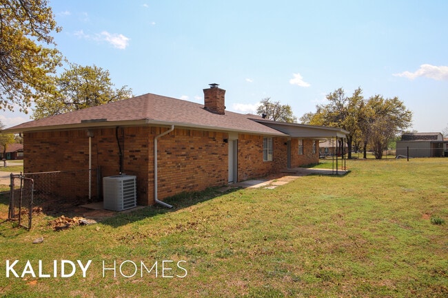 Building Photo - 1891 Lytal Ln