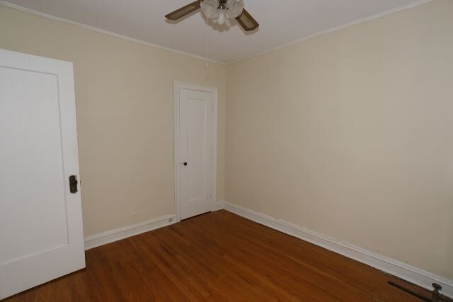 Building Photo - 549 W Surf St