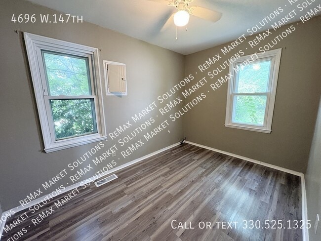 Building Photo - 4696 W.147th-