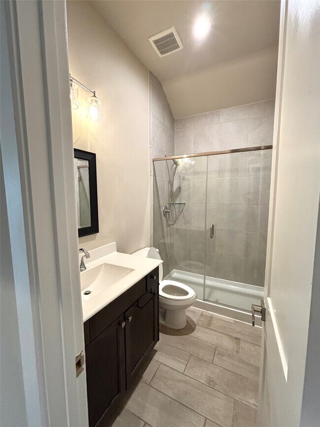 Building Photo - 5806 Pecos Ct