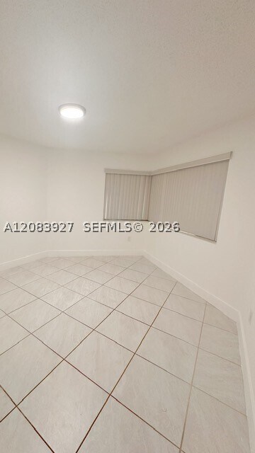 Building Photo - 15545 Miami Lakeway N