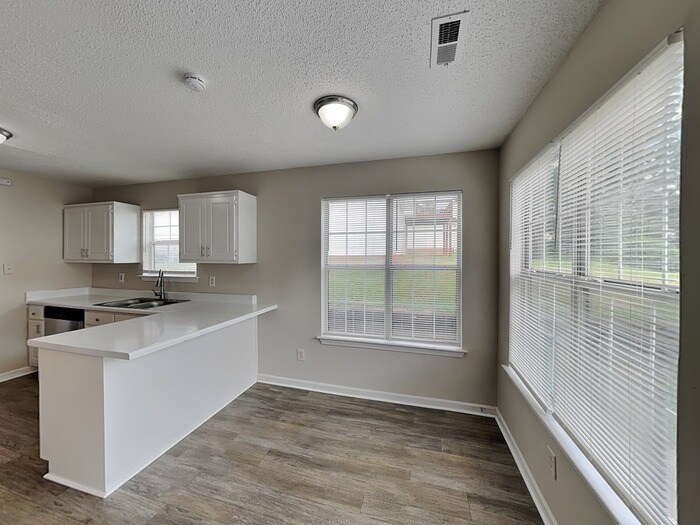Building Photo - 1470 Isleworth Cir