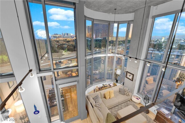 Building Photo - 360 E Desert Inn Rd