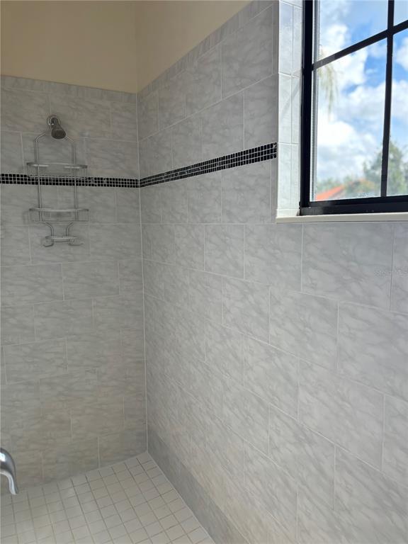 Building Photo - 174 Verde Way
