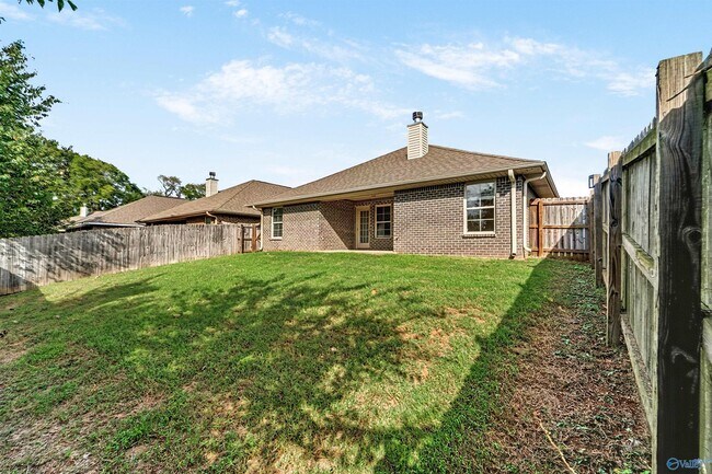 Building Photo - 130 Tybee Dr