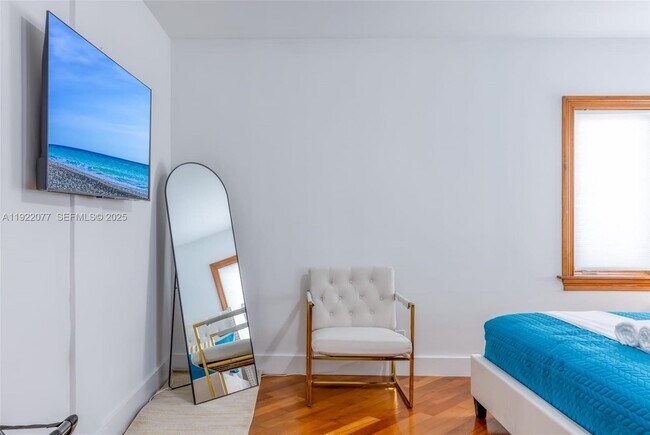 Building Photo - 1230 SW 22nd Terrace