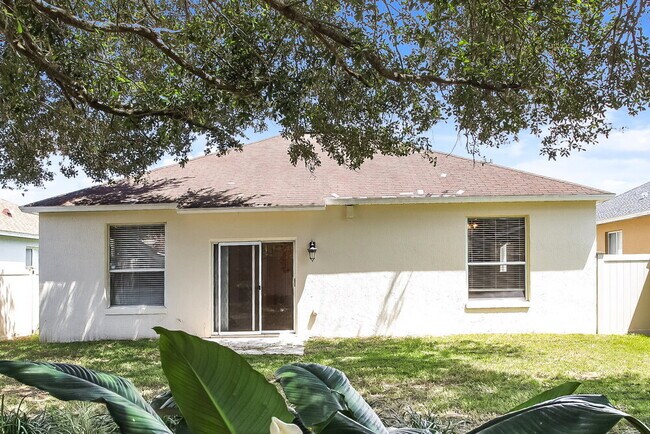 Building Photo - 15822 Pine Lily Ct