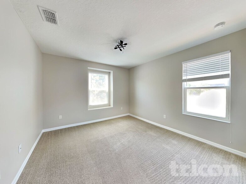 Building Photo - 12418 Field Point Way